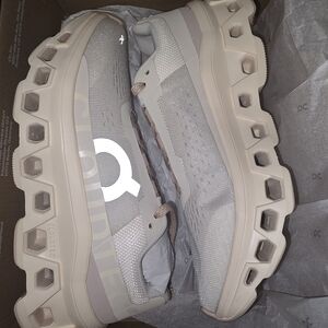 CloudMonster Lomus Running Shoes In Moon Fawn
